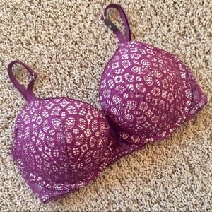 Victoria’s Secret Push-up Bra 32D